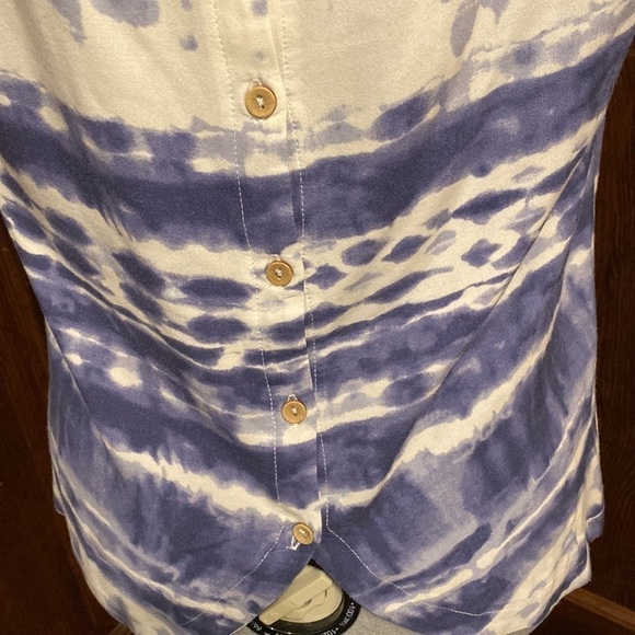 Olive & Oak Tie-Dye Tank Top - Picture 5 of 7